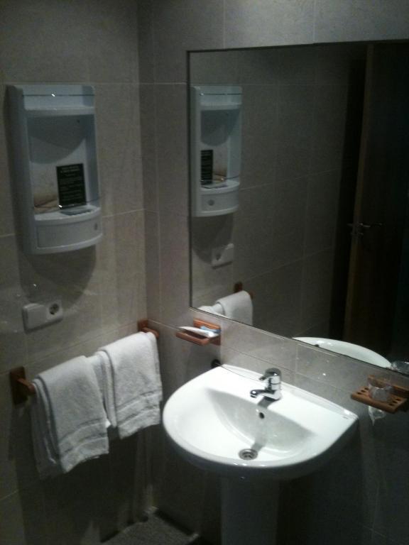Hotel Rc Ramon Y Cajal Cuenca  Kamer foto
