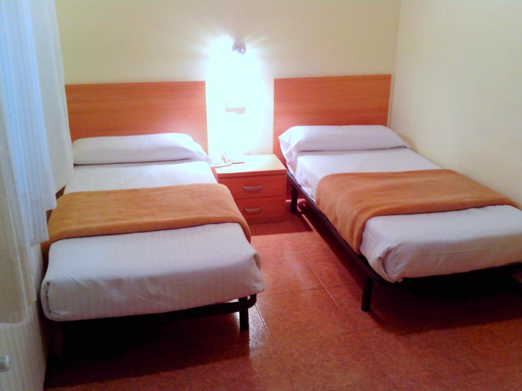 Hotel Rc Ramon Y Cajal Cuenca  Kamer foto