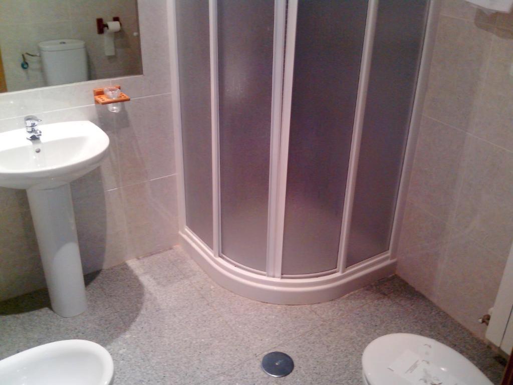 Hotel Rc Ramon Y Cajal Cuenca  Kamer foto